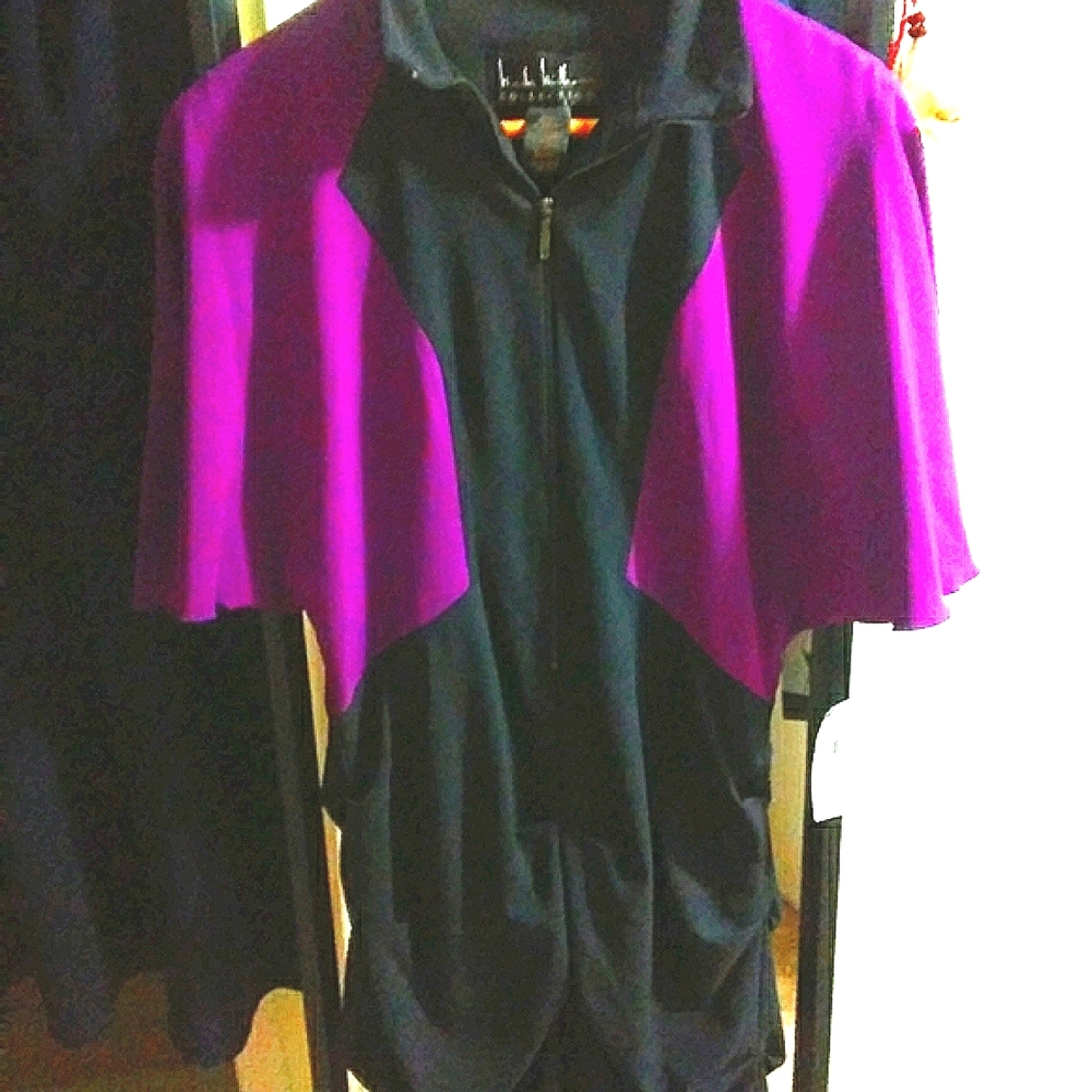 New with tags Nicole Miller Collection 2008 Runway ready to wear